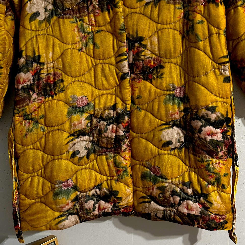 Johnny Was Floral Quilted Yellow Coat NWOT pit to pit:28” length:38” - Picture 6 of 11
